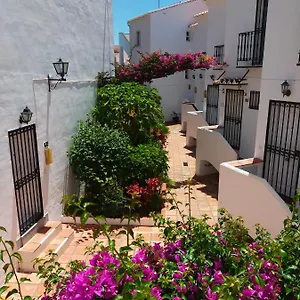 apartamento-lola-bajamar-nerja.1costadelsol.com/