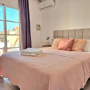 Light And Cosy In 100 Meters From The Apartment
